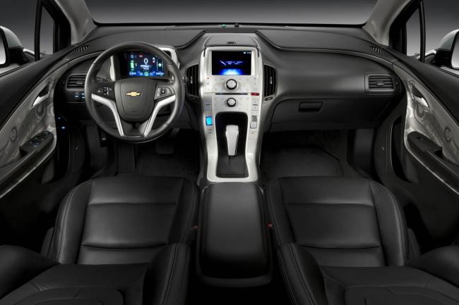 Interieur_Chevrolet-Volt_25