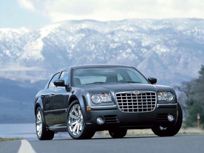 Exterieur_Chrysler-300C_3