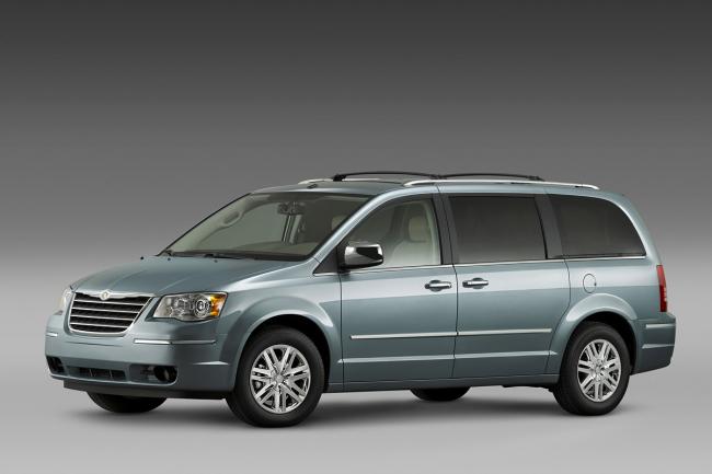 Exterieur_Chrysler-Voyager_0