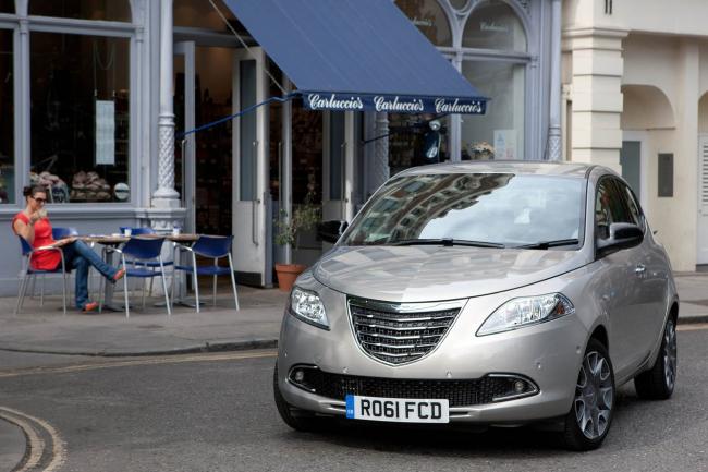 Exterieur_Chrysler-Ypsilon_5