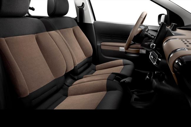 Interieur_Citroen-C4-Cactus_31