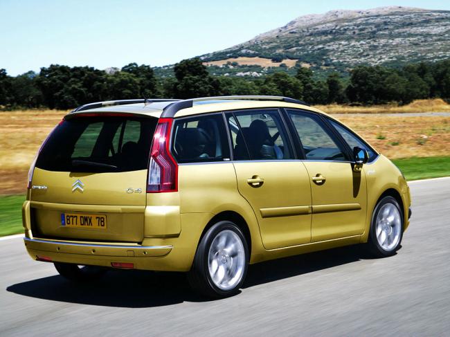 Exterieur_Citroen-C4-Grand-Picasso_2