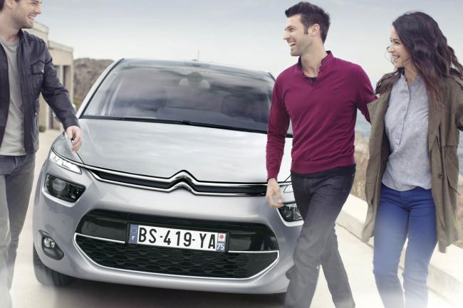 Exterieur_Citroen-C4-Picasso-2_16