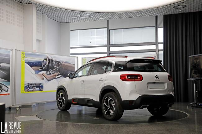 Exterieur_Citroen-C5-Air-Cross_10