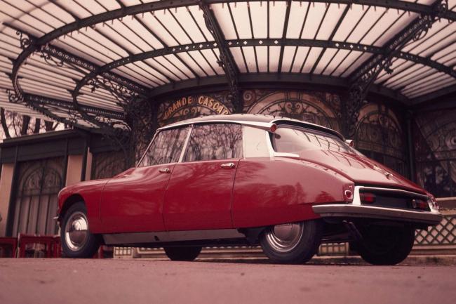 Exterieur_Citroen-DS-19-1955_0