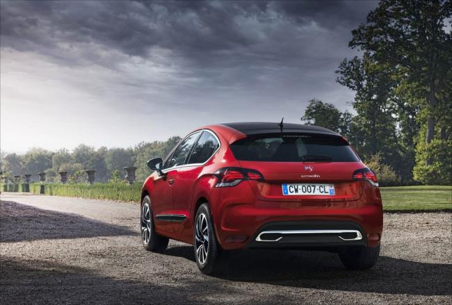 Exterieur_Citroen-DS4-2015_11