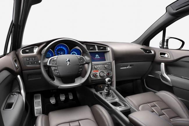 Interieur_Citroen-DS4-Pure-Pearl_4