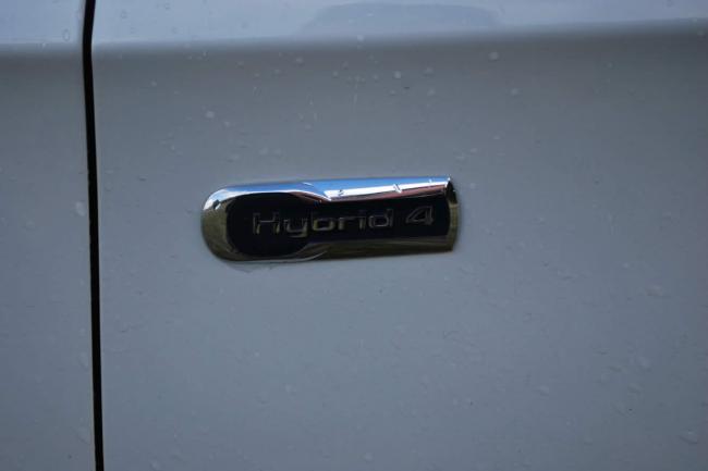 Exterieur_Citroen-DS5-Hybrid-2013_0