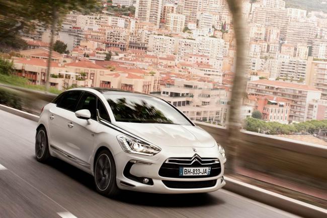 Exterieur_Citroen-DS5-Pure-Pearl_1