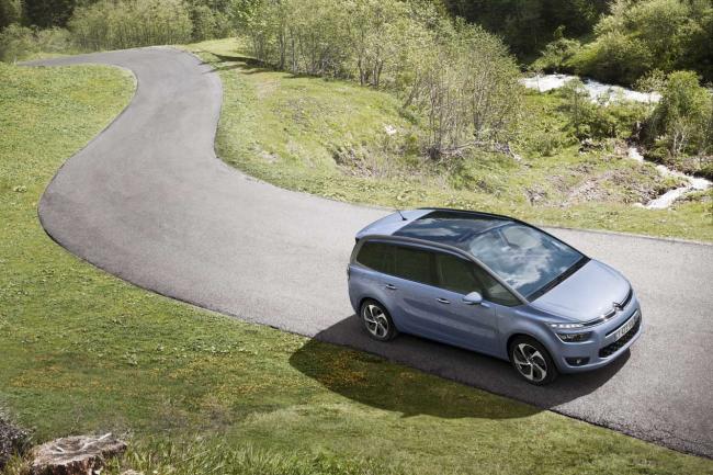 Exterieur_Citroen-Grand-C4-Picasso_3