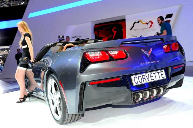 Exterieur_Corvette-C7-Stingray-Roadster_2
