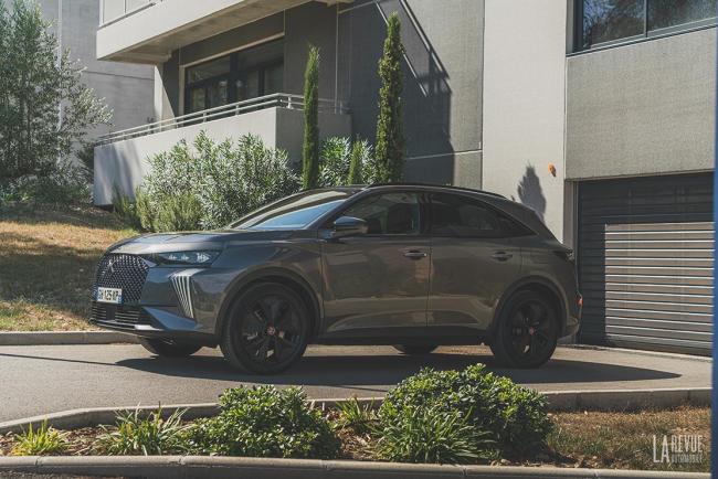 Exterieur_ds7-e-tense-4x4-360-et-e-tense-225-essai_15