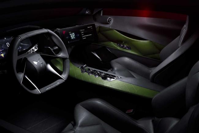 Interieur_DS-E-Tense_7