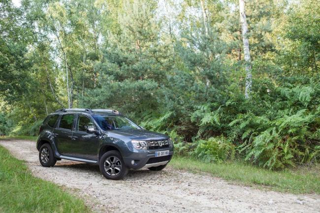 Exterieur_Dacia-Duster-2014_8