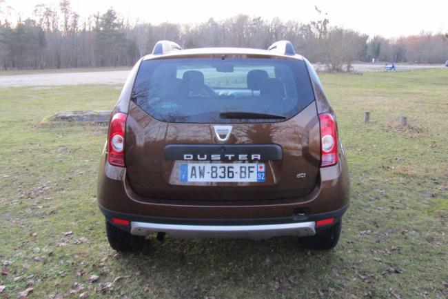 Exterieur_Dacia-Duster-dCi-Laureate_0