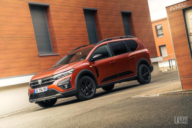 Exterieur_dacia-jogger-extreme-7-places-1-3-tce-110ch-essai_3