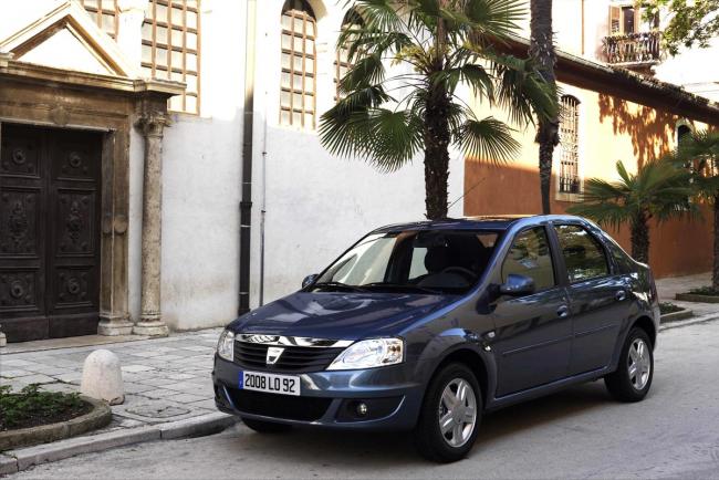 Logan, Sandero et Duster : les trois modèles DACIA qui ont conquis le monde