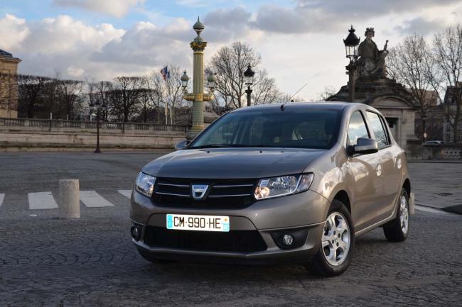 Exterieur_Dacia-Sandero-dCi-Laureate_5