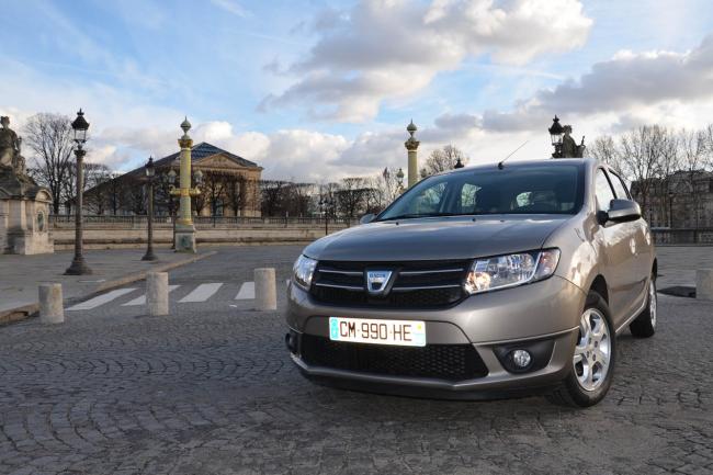 Exterieur_Dacia-Sandero-dCi-Laureate_15