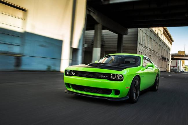 Exterieur_Dodge-Challenger-SRT-Hellcat_4