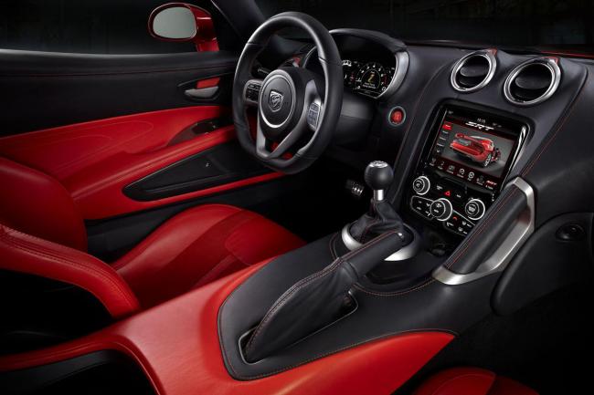 Interieur_Dodge-SRT-Viper_16