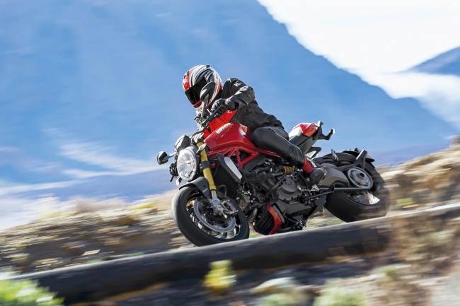 Exterieur_Ducati-Monster-1200_6