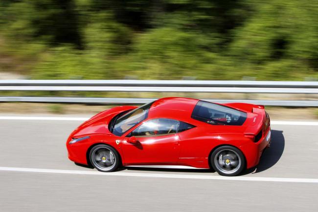 Exterieur_Ferrari-458-Italia_15