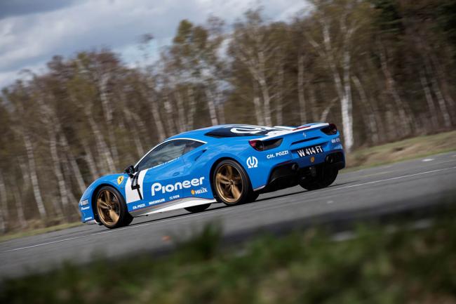 Ferrari 488 gtb une livree historique pour le tour auto 2016 