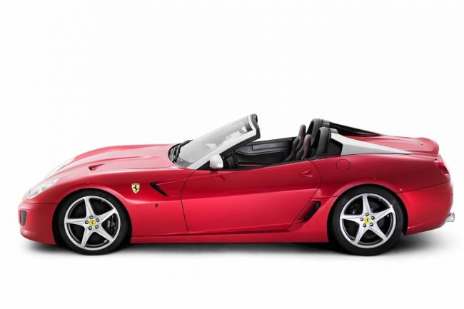 Exterieur_Ferrari-599-SA-Aperta_0