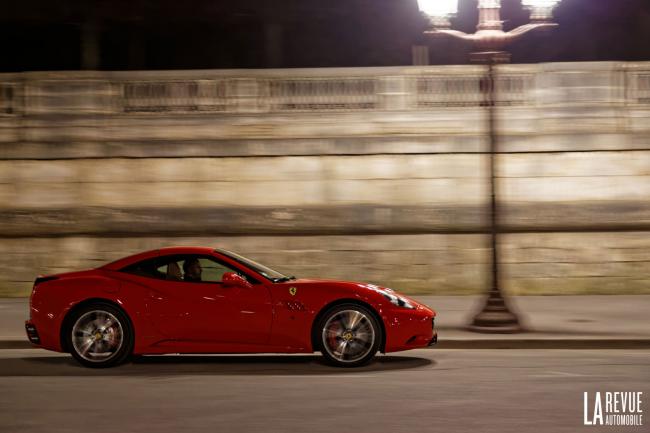 Exterieur_Ferrari-California-V8_5