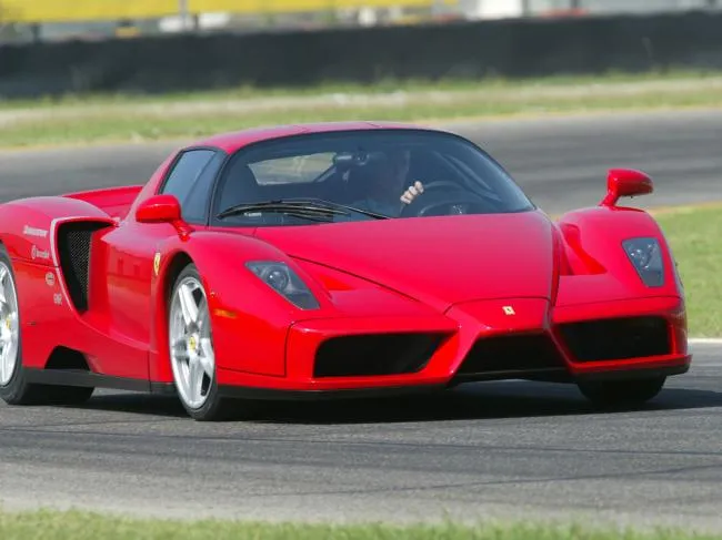 Ferrari : victoire au Mans et vente exceptionnelle à Monaco