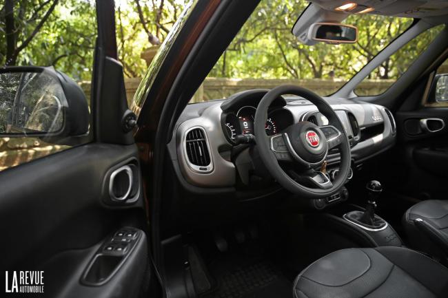 Interieur_Fiat-500L-1.4-Tjet-2017_36