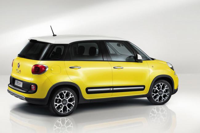 Exterieur_Fiat-500L-Trek_1