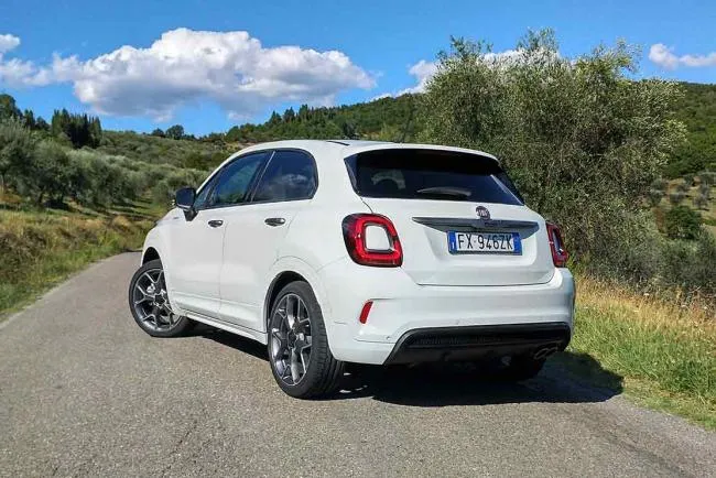 FIAT 500X : pourquoi choisir ce SUV urbain ?