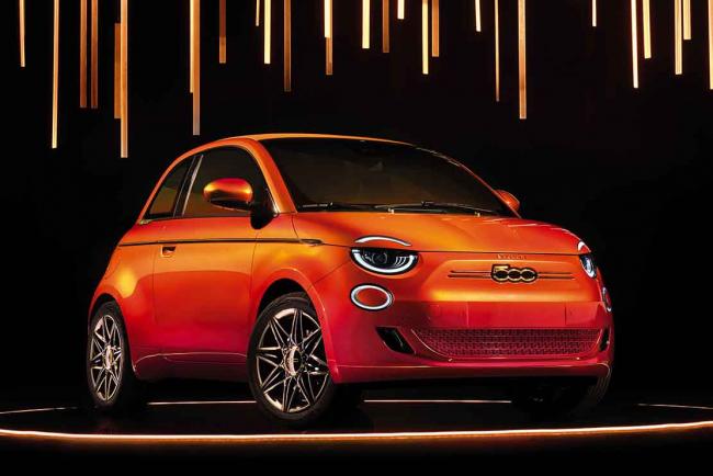 Fiat 500 MAI TROPPO de Bvlgari : lorsque la mode en fait trop !