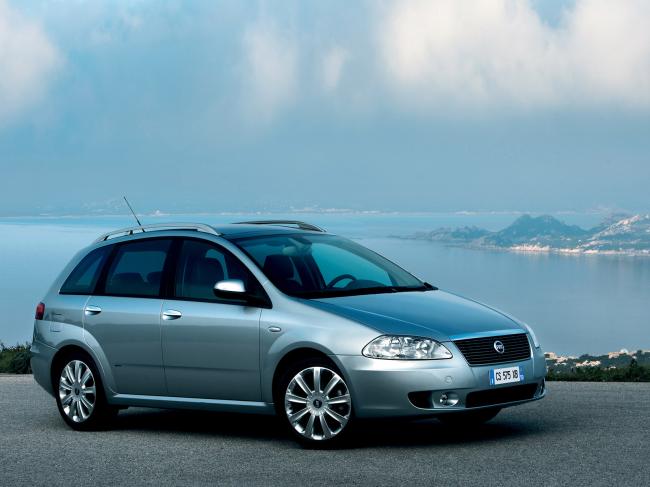 Exterieur_Fiat-Croma_0