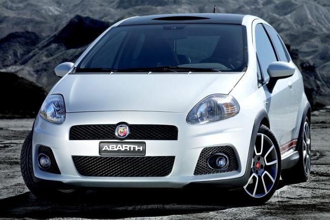 Exterieur_Fiat-Grande-Punto_5