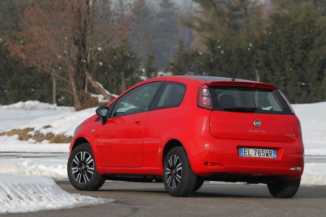 Exterieur_Fiat-Punto-2012_14