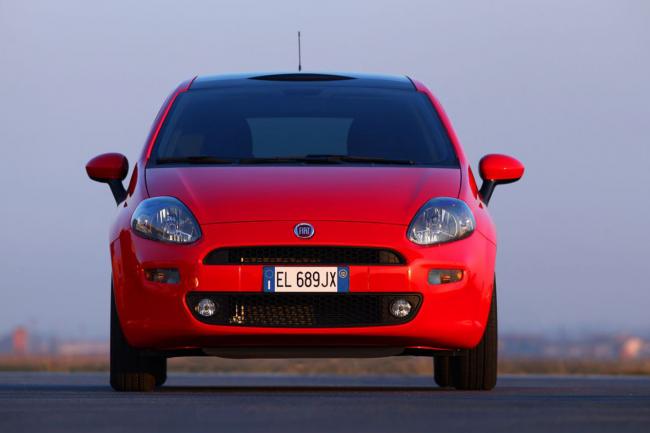 Exterieur_Fiat-Punto-2012_3