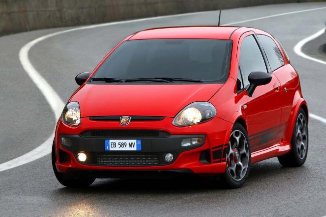 Exterieur_Fiat-Punto-Evo-Abarth_2