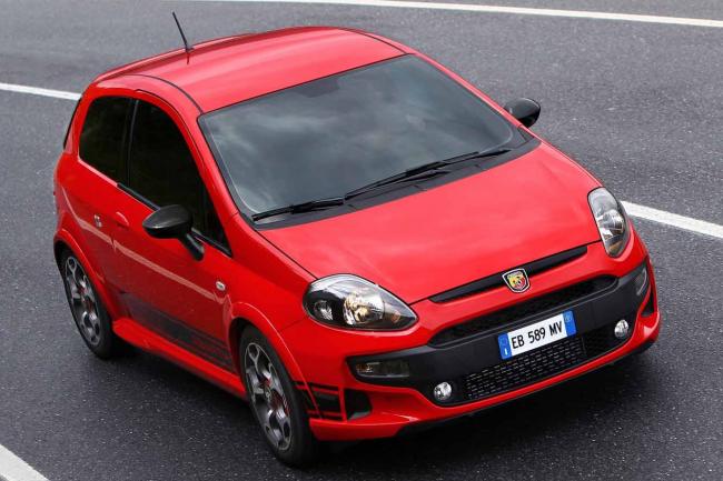 Exterieur_Fiat-Punto-Evo-Abarth_0