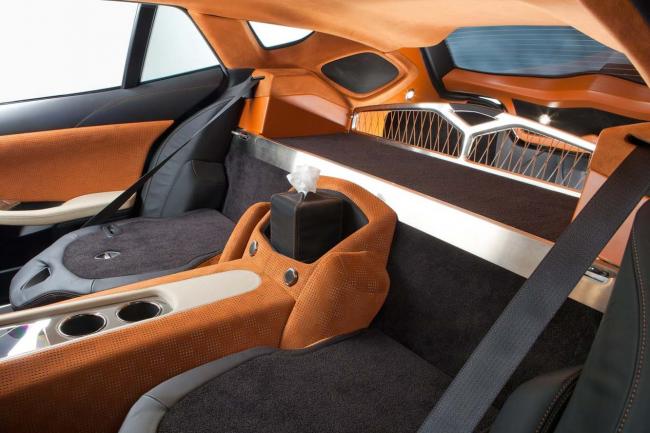 Interieur_Fisker-Surf_37
