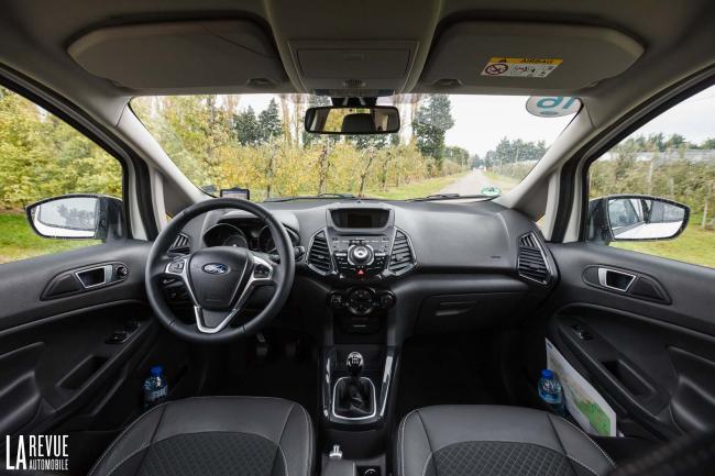 Interieur_Ford-EcoSport-Titanium-S_37