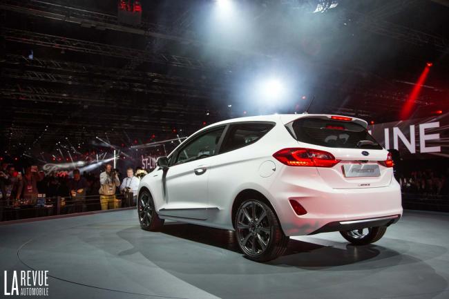 Exterieur_Ford-Fiesta-7_9