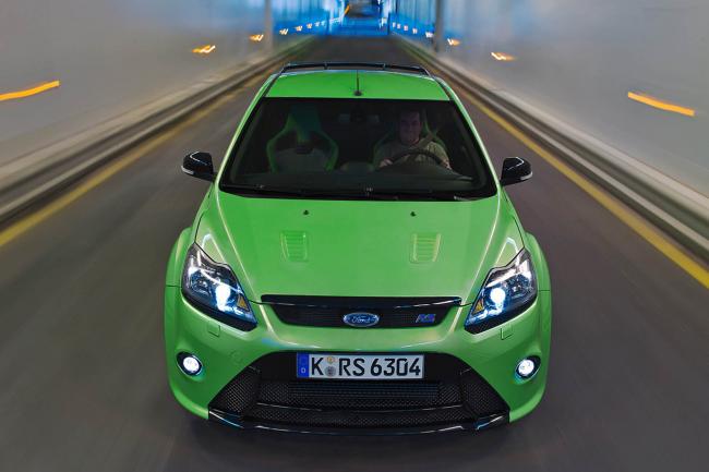 Exterieur_Ford-Focus-RS-2009_2