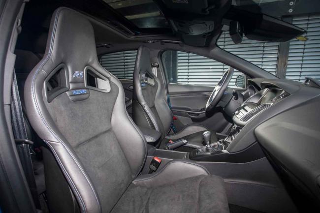 Interieur_Ford-Focus-RS_23