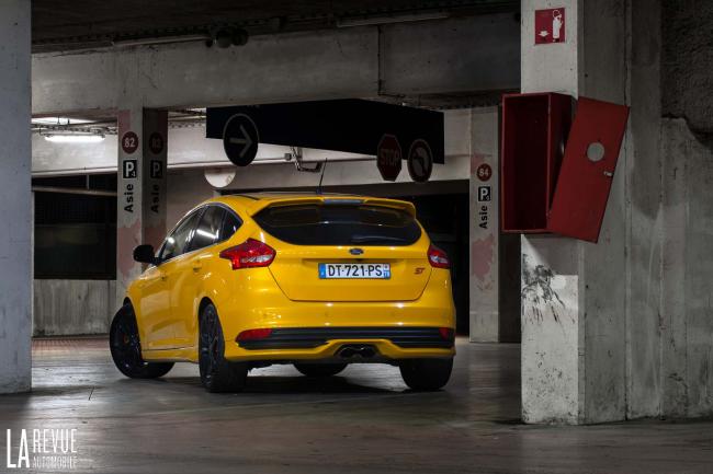 Exterieur_Ford-Focus-ST-250ch_12