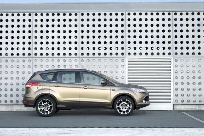 Exterieur_Ford-Kuga-2012_2