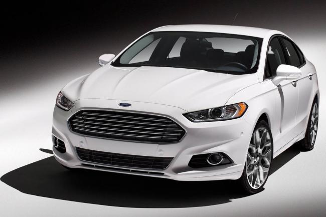 Exterieur_Ford-Mondeo-2012_5