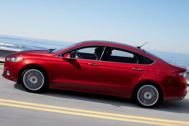 Exterieur_Ford-Mondeo-2012_6